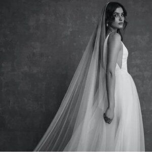 Sarah Seven Blanca Veil